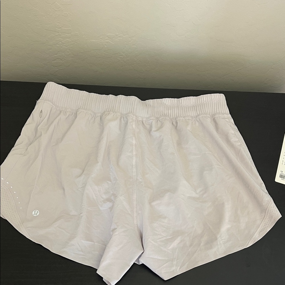 Special edition lululemon athletica hotty hot shorts